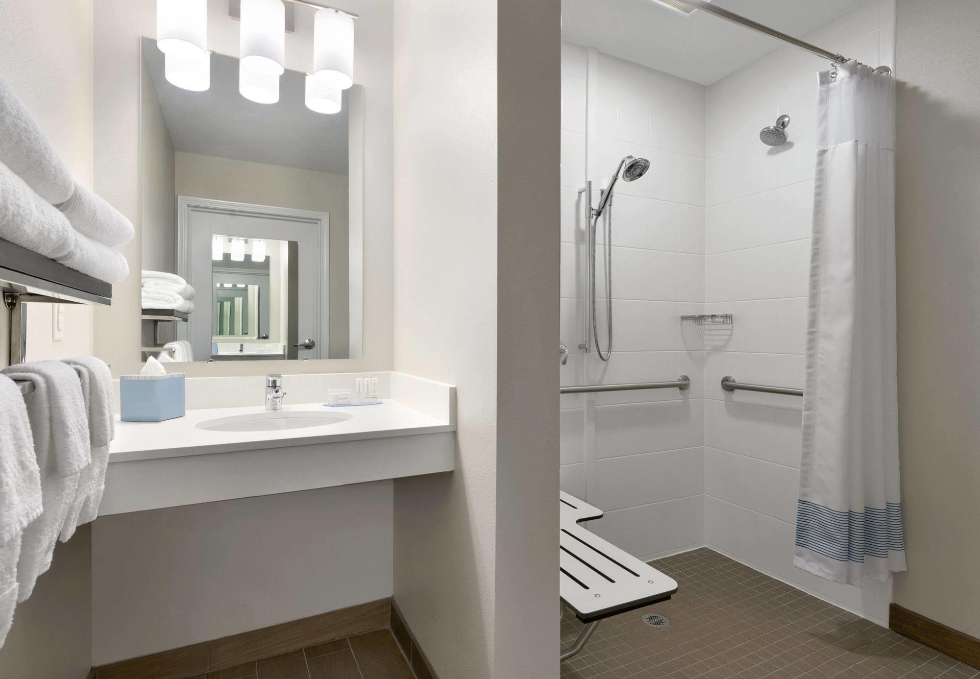 Towneplace Suites By Marriott Pittsburgh Airport/Robinson Township Экстерьер фото